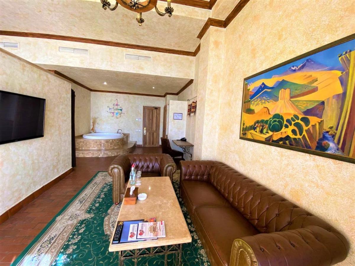 Caucasus Hotel Kasagh Buitenkant foto