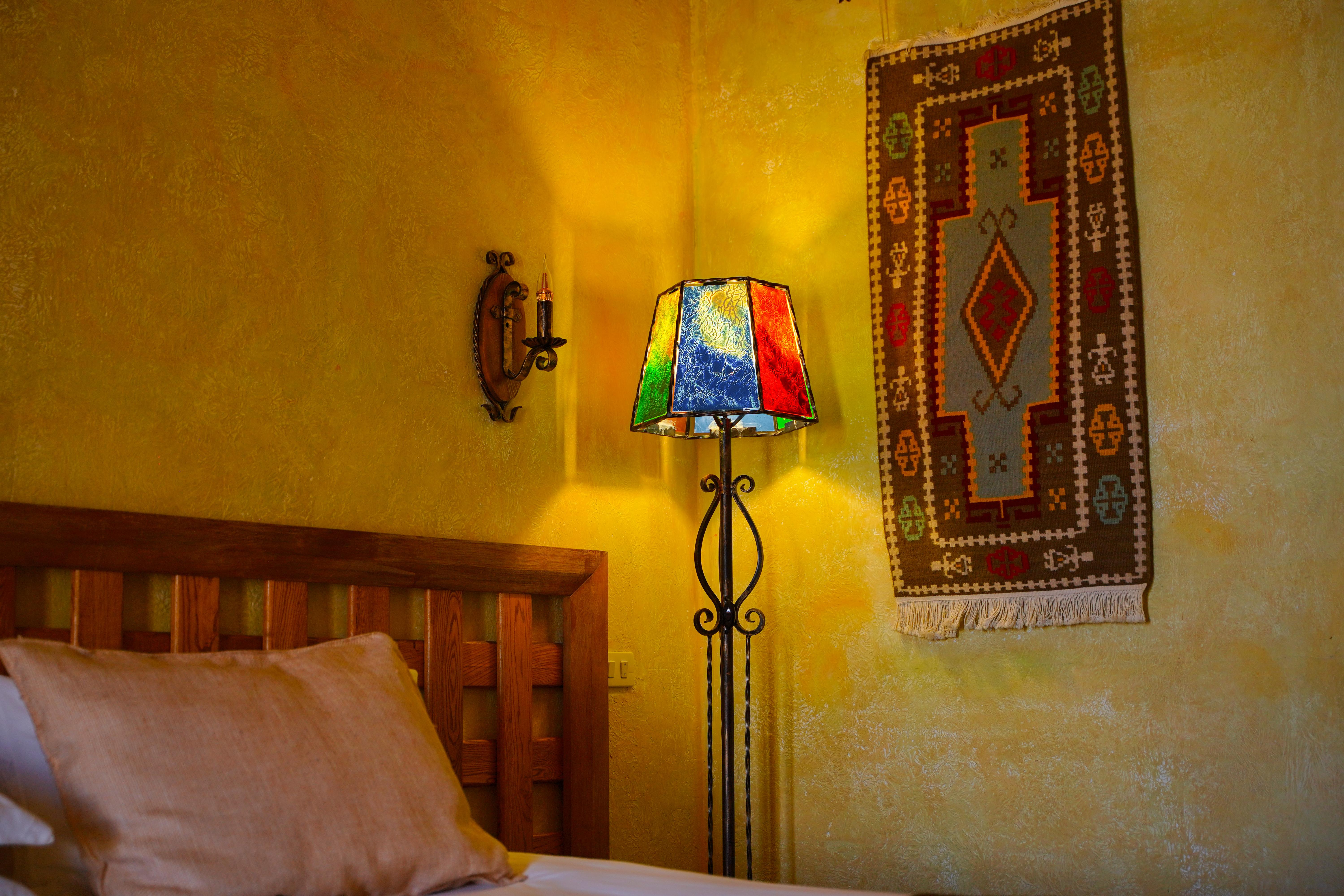 Caucasus Hotel Kasagh Buitenkant foto A room at the hotel