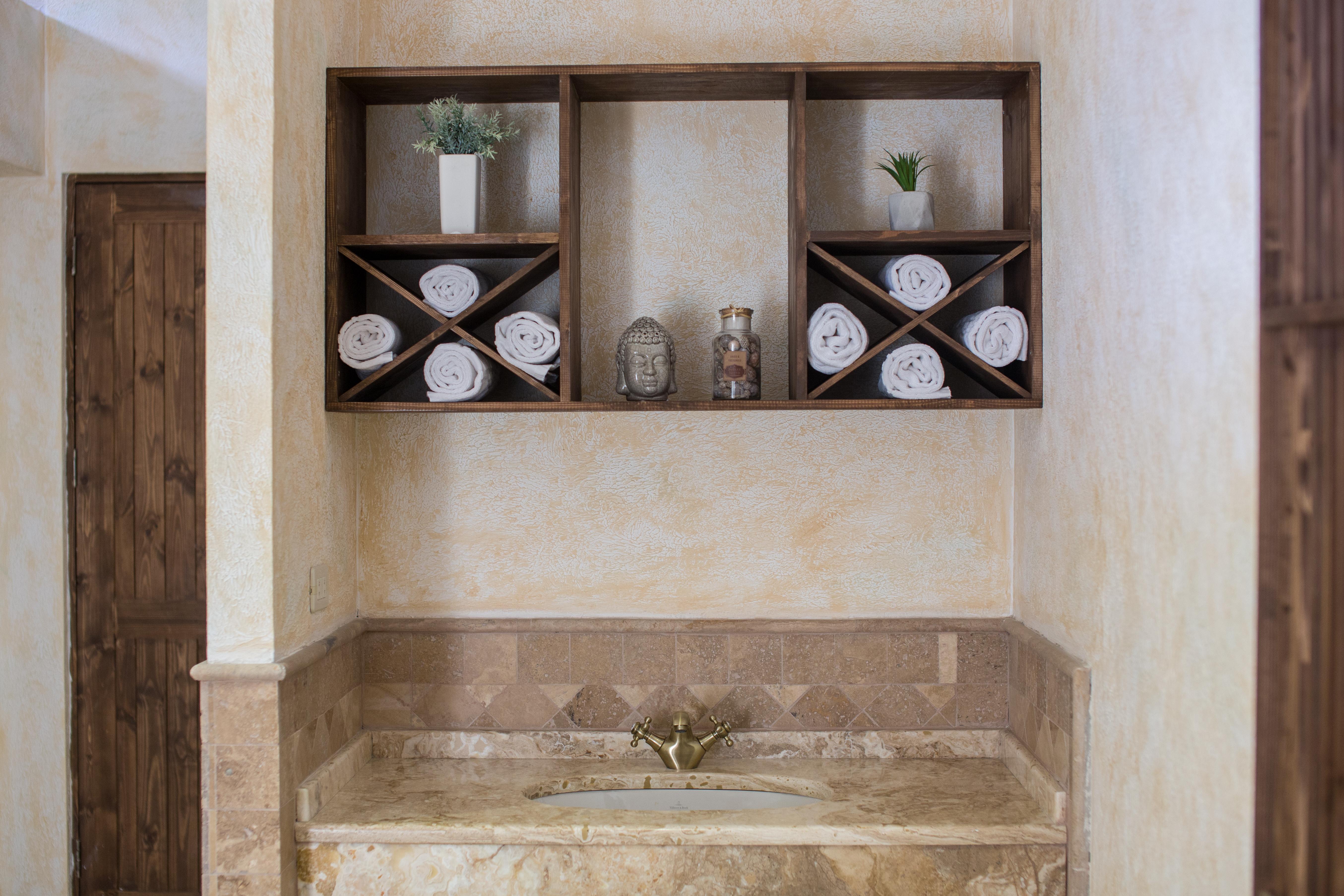Caucasus Hotel Kasagh Buitenkant foto A wall mounted towel rack