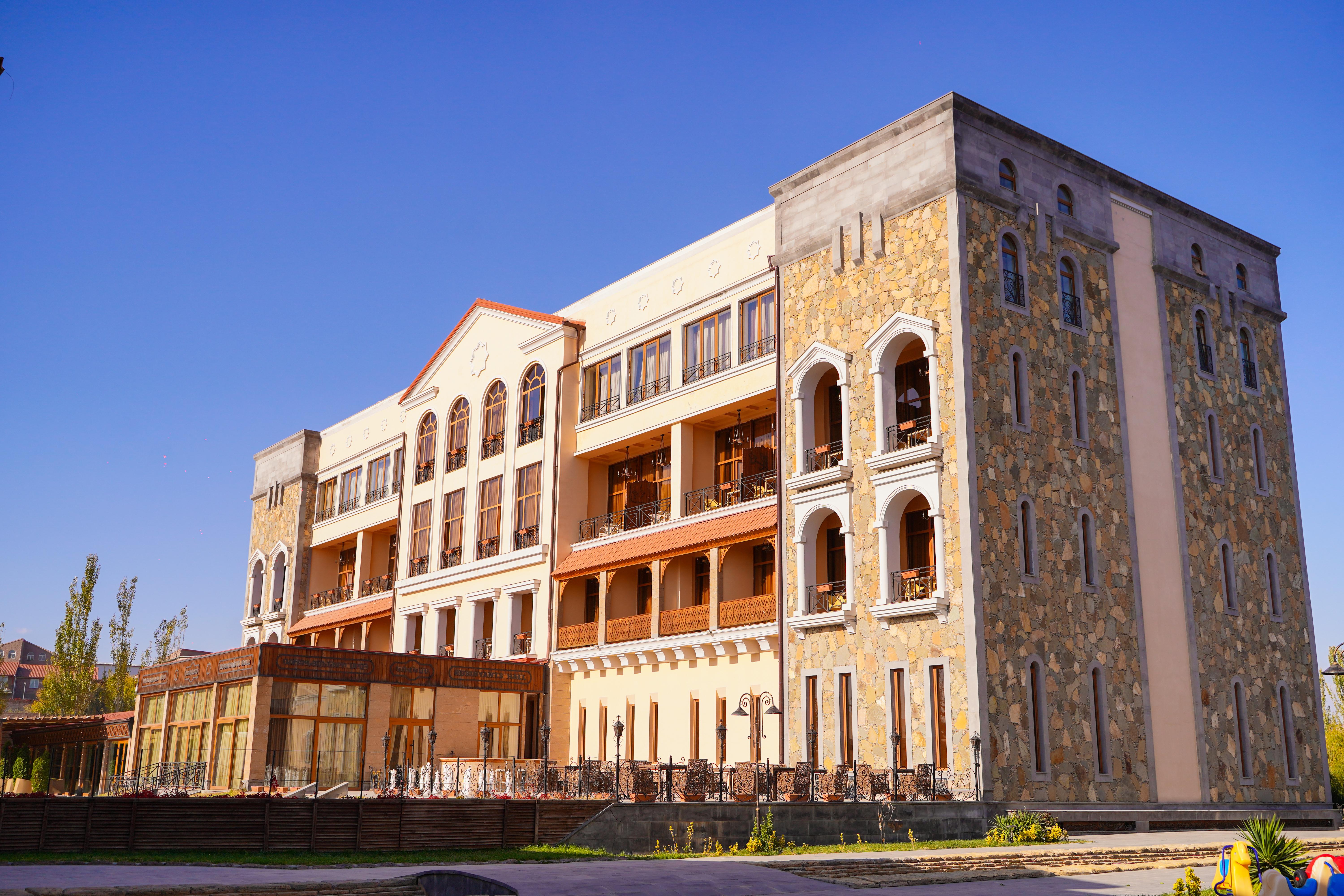 Caucasus Hotel Kasagh Buitenkant foto The hotel