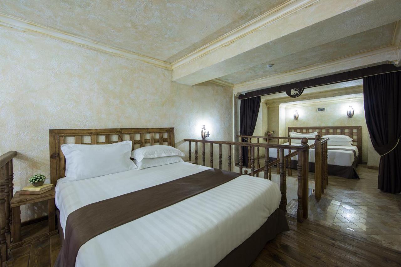 Caucasus Hotel Kasagh Buitenkant foto Family room